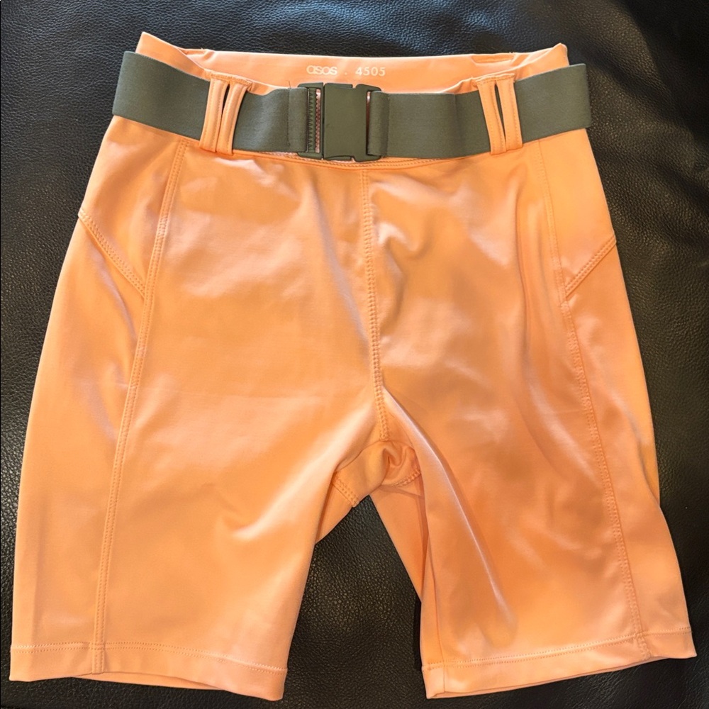 ASOS 4505 shorts‎ size 4